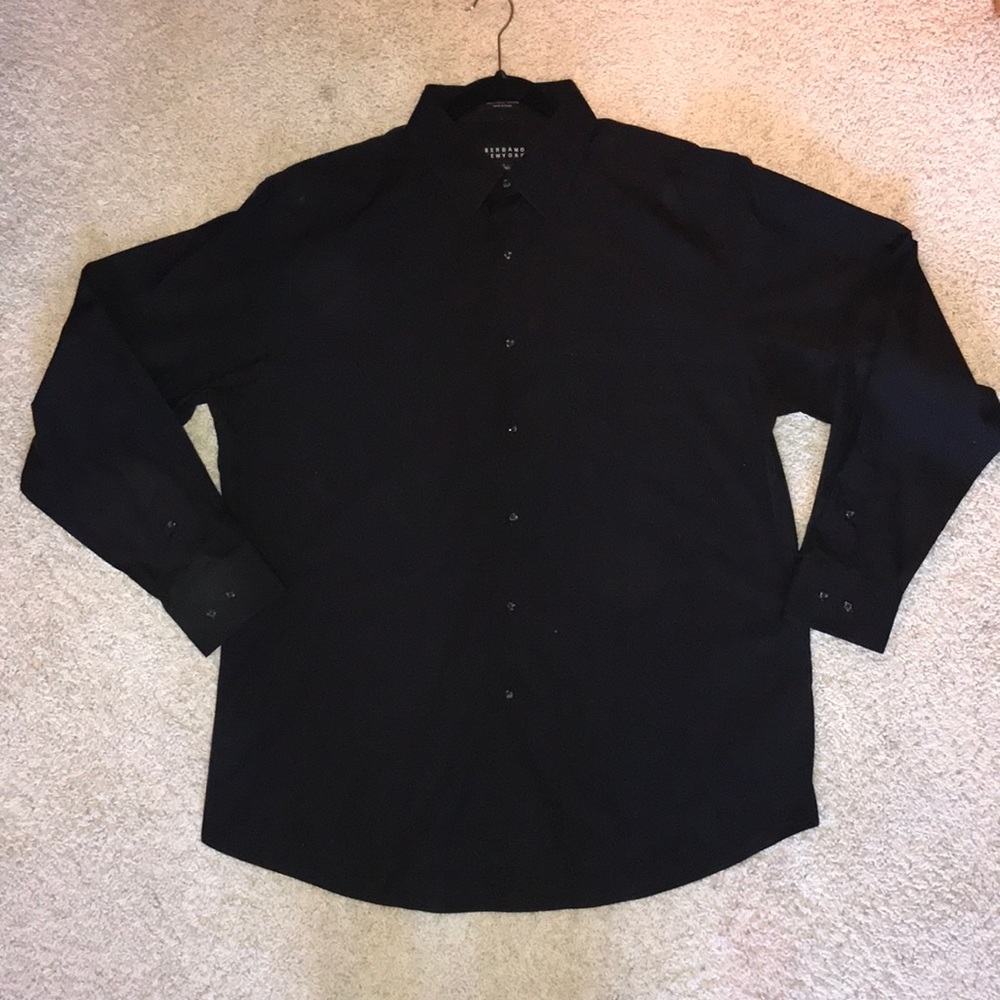Bergamo New York Black Dress Shirt NWOT